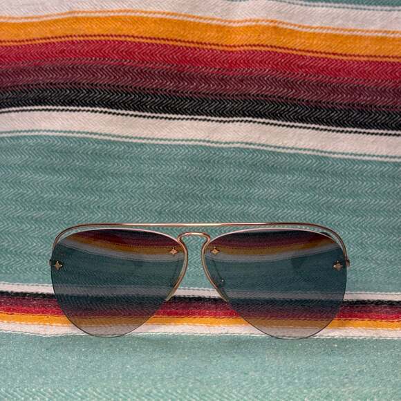 Louis Vuitton Petit Soupcon Aviator Sunglasses with Hard Case main image 14